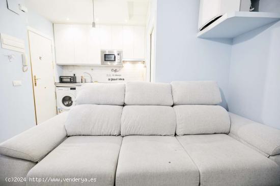  Apartamento de 1 dormitorio en alquiler en Centro - MADRID 