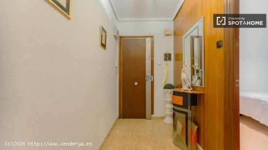 Apartamento de 2 dormitorios en alquiler en Valencia - VALENCIA