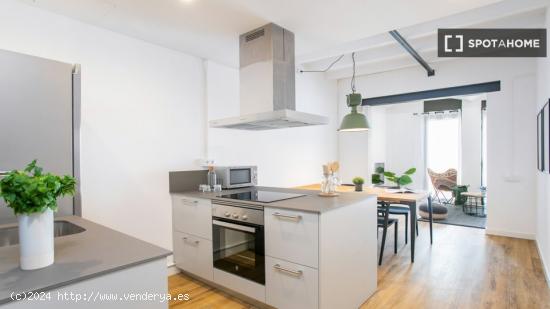 Apartamento entero de 3 habitaciones en Barcelona. - BARCELONA