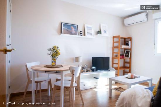  Apartamento de 3 habitaciones en alquiler en Madrid - MADRID 