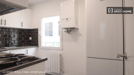 Apartamento de 4 dormitorios en alquiler en madrid. - MADRID