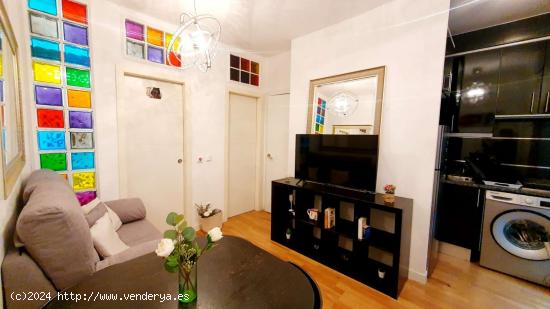  Apartamento de 2 dormitorios en alquiler en Madrid - MADRID 