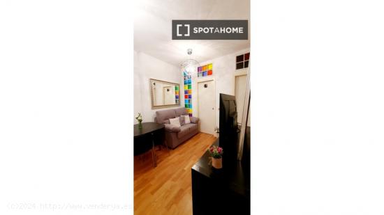 Apartamento de 2 dormitorios en alquiler en Madrid - MADRID