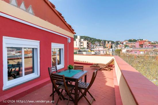  Práctico apartamento amueblado en Plaça Catalana - BARCELONA 