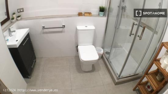 Apartamento de 2 dormitorios en alquiler en Valencia - VALENCIA