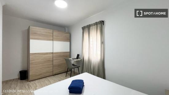 Habitación en piso compartido en Las Palmas de Gran Canaria - LAS PALMAS