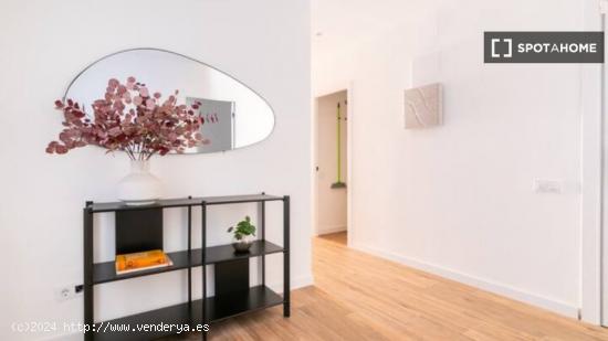 Apartamento entero de 3 habitaciones en Barcelona. - BARCELONA