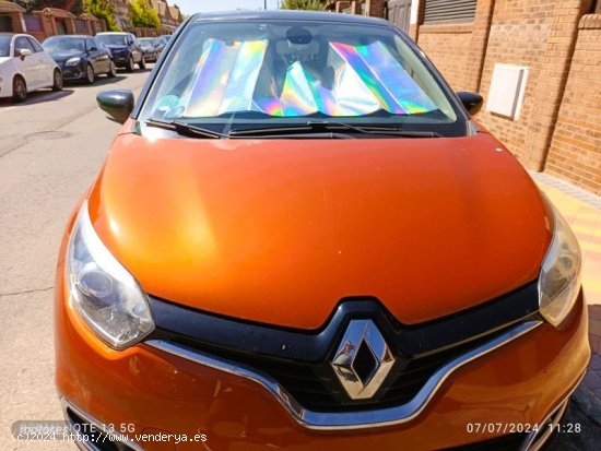 Renault Captur Zen Energy TCe 90 S&S eco2 de 2013 con 92.000 Km por 9.500 EUR. en Madrid