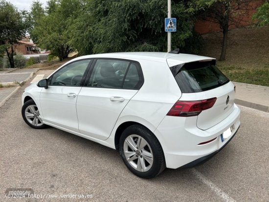 Volkswagen Golf VIII 2.0 TDI 85kW (115CV) de 2021 con 101.000 Km por 18.000 EUR. en Madrid