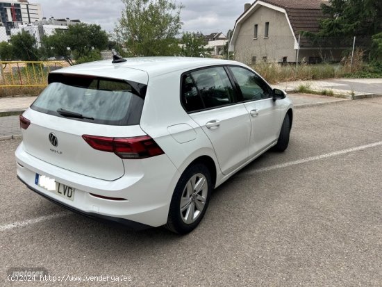 Volkswagen Golf VIII 2.0 TDI 85kW (115CV) de 2021 con 101.000 Km por 18.000 EUR. en Madrid