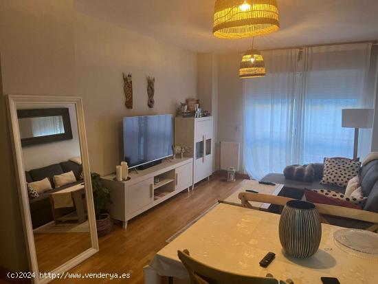  Apartamento de 2 dormitorios en alquiler en Fuencarral - MADRID 