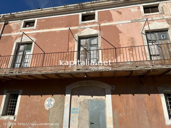 CASERÓN Y FINCA RÚSTICA A LA VENTA EN BOCAIRENT - VALENCIA