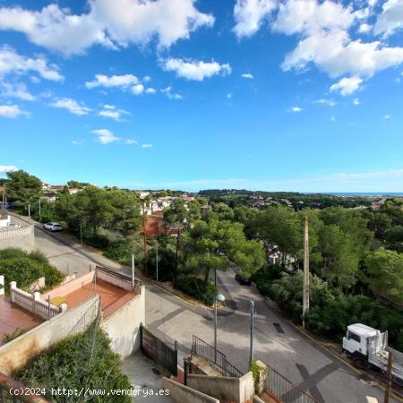 Casa a reformar en Mas Trader. - BARCELONA