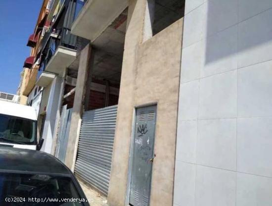 Se oferta local comercial en c/poeta Francesc Miret - VALENCIA