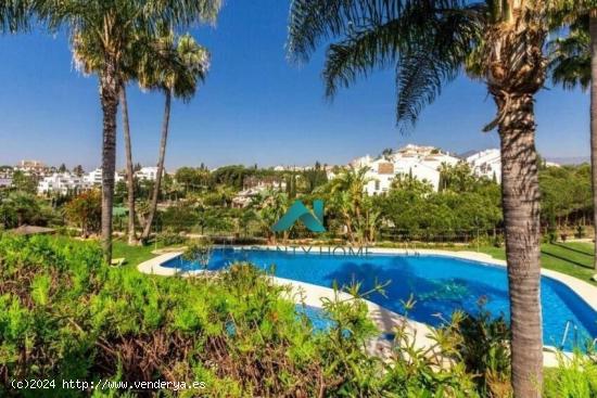  Casa de alquiler en Lomas de Marbella Club, Marbella - MALAGA 