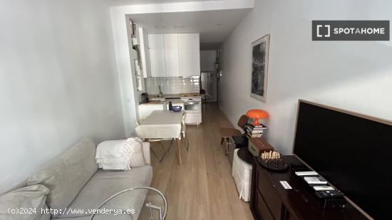 Piso de 2 habitaciones en alquiler en Chamberí, Madrid - MADRID