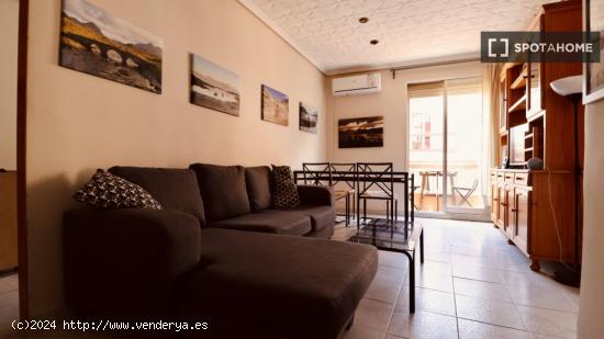 Apartamento de 2 habitaciones en alquiler en València - VALENCIA