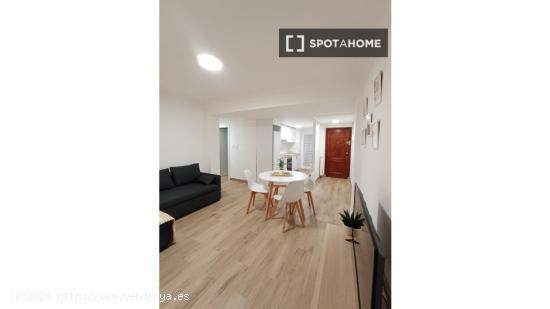 Piso entero de 4 habitaciones en Zaragoza - ZARAGOZA