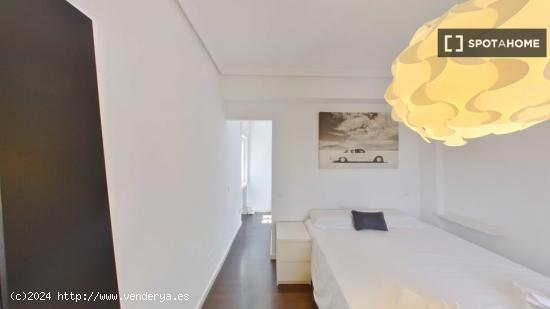 Apartamento de 1 dormitorio en alquiler en Colombia - MADRID