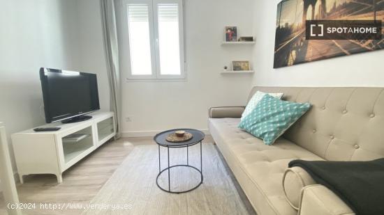 Apartamento de 1 dormitorio en alquiler en Sol - MADRID