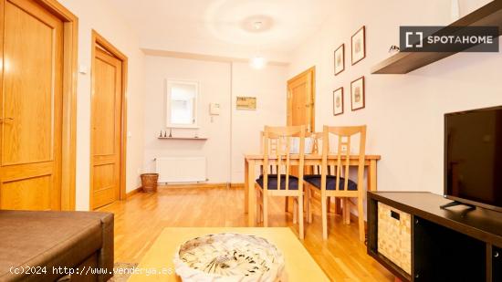 Apartamento de 2 dormitorios en alquiler en Retiro - MADRID