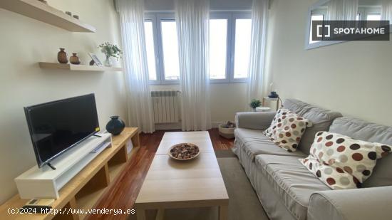 Apartamento de 3 dormitorios en alquiler en Tetuán - MADRID