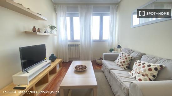 Apartamento de 3 dormitorios en alquiler en Tetuán - MADRID