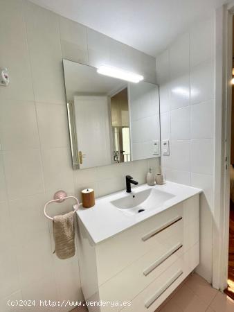  Habitaciones en apartamento de 7 dormitorios en Argüelles - MADRID 