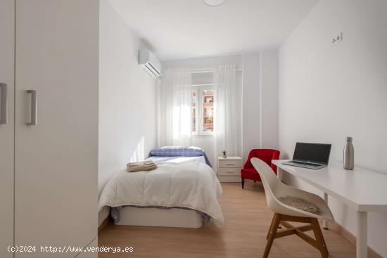  Habitación en piso compartido en Cartagena - MURCIA 