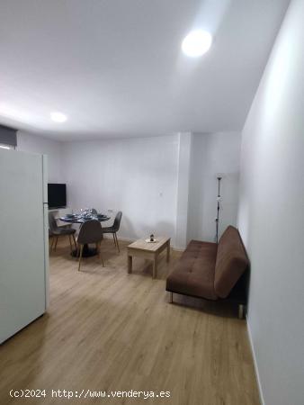  Apartamento de un dormitorio en alquiler en Valencia - VALENCIA 