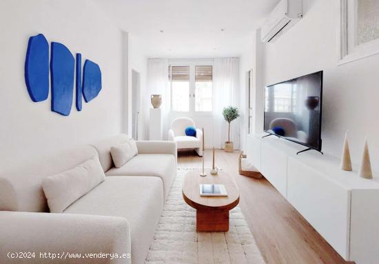  Apartamento de 3 dormitorios en alquiler en L'Eixample, Barcelona - BARCELONA 