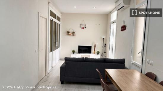 Apartamento entero de 2 dormitorios en Barcelona. - BARCELONA