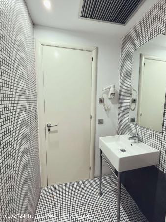  Apartamento entero de 1 dormitorio en Barcelona - BARCELONA 