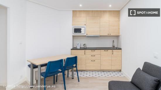 Apartamento de 1 dormitorio en alquiler en Puertochico - CANTABRIA