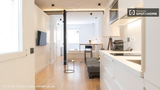 Precioso apartamento de 1 dormitorio en Malasaña - MADRID