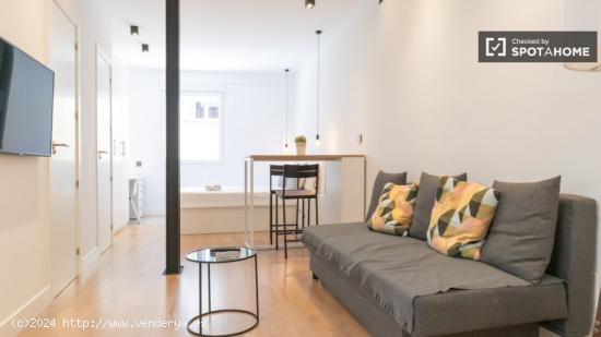 Precioso apartamento de 1 dormitorio en Malasaña - MADRID