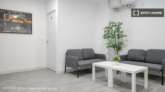 ¡Piso en Coliving en alquiler en Madrid! - MADRID