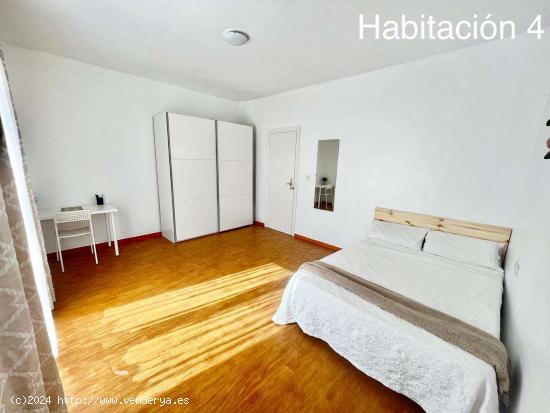  Luminosa habitación con cama de matrimonio equipada para estudiantes - SEVILLA 