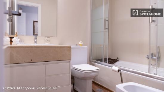 Apartamento de 3 habitaciones en alquiler en Madrid - MADRID