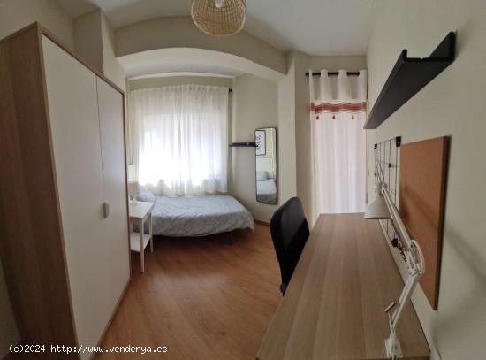  Habitación en piso compartido en Cartagena - MURCIA 