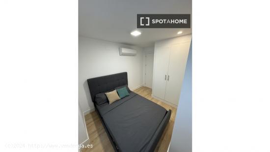 Habitación en piso compartido en Málaga - MALAGA