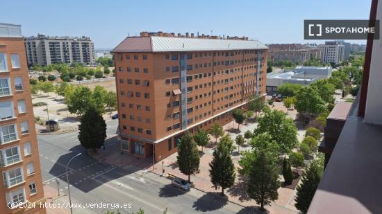 Apartamento de 1 dormitorio en alquiler en Vallecas - MADRID