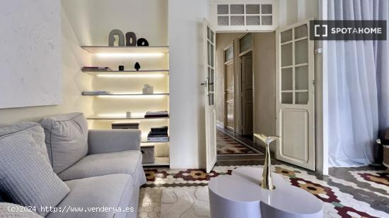 Apartamento de 2 dormitorios en alquiler en Extramurs, Valencia - VALENCIA