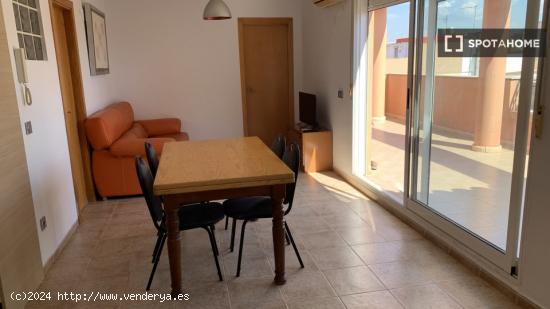 Apartamento entero de 2 dormitorios en Port de Sagunt - VALENCIA