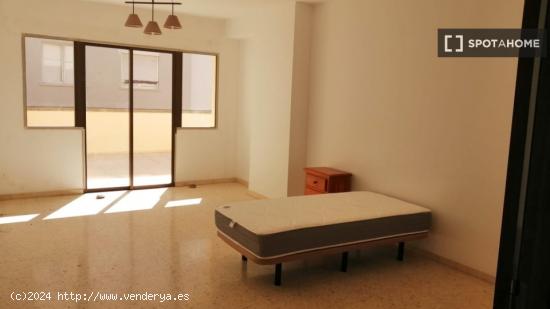 Habitación en piso compartido en Las Palmas de Gran Canaria - LAS PALMAS