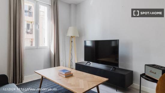 Apartamento de 2 dormitorios en alquiler en Chamberí - MADRID