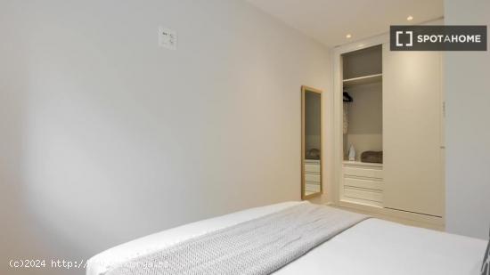 Apartamento de 2 dormitorios en alquiler en Hortaleza. - MADRID