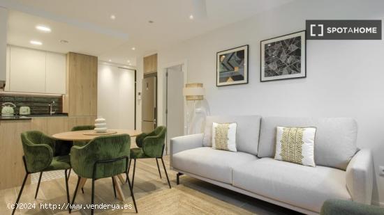 Apartamento de 2 dormitorios en alquiler en Hortaleza. - MADRID