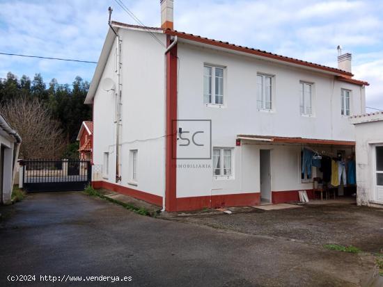 CASA CON BODEGAS Y NAVE EN SEQUEIRO-VALDOVIÑO - A CORUÑA