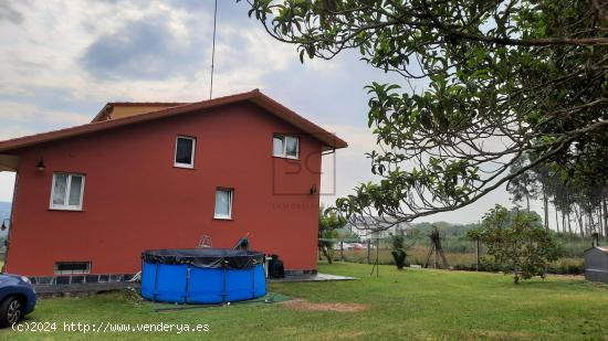 CASA UNIFAMILIAR CON FINCA EN EL VAL- NARON - A CORUÑA